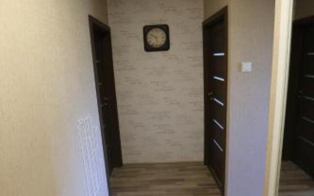 Modern 2 Rooms Apartment