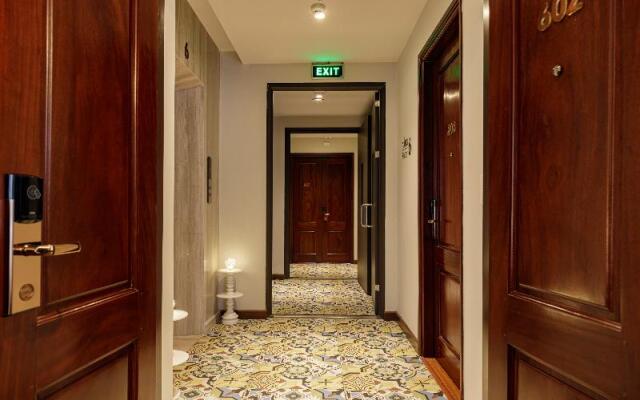 Capital O 1169 Le Grand Hanoi Hotel - The Charm