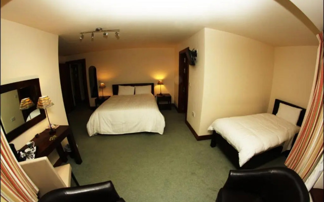All The Twos B&B Clifden