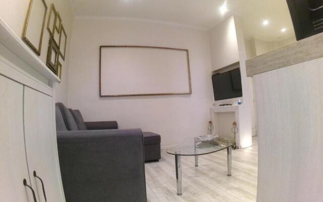 Apartment in the heart of Nice