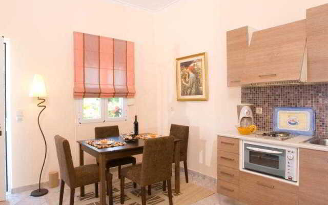 Chrismos Luxury Suites and Studios