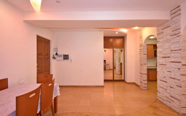 Northern Avenue, 2 bedrooms Luxury, Unique apartment HH656