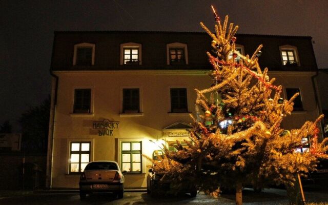 Hotel Hanácký Dvur