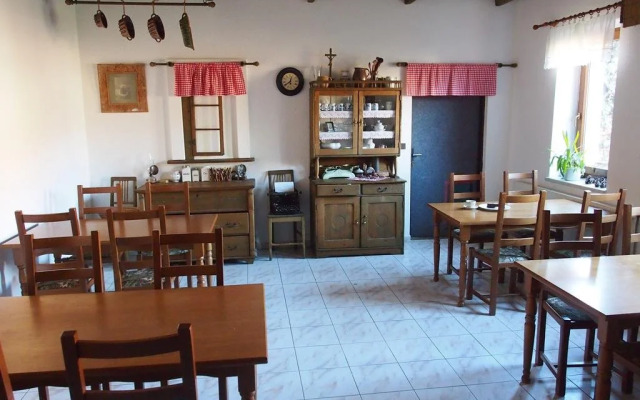 Penzion a restaurace U Hroznu