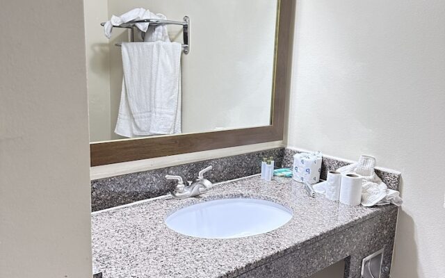 Westwood Inn Extended Stay by OYO Gonzales TX