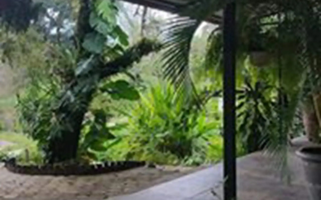 Los Susurros Casa