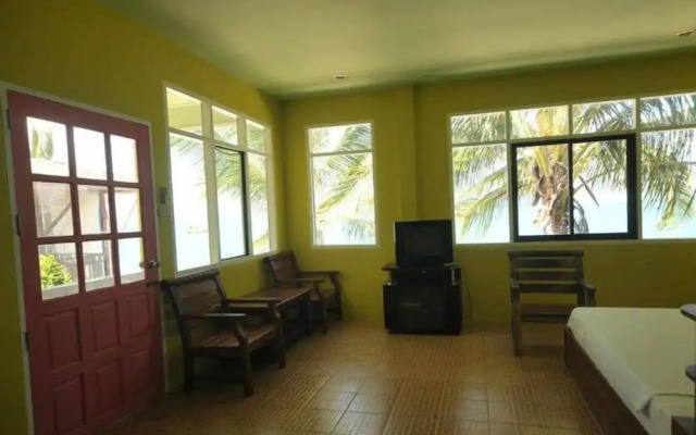 Shady Resort
