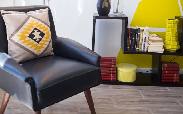 Designer Flats in Lapa by LovelyStay