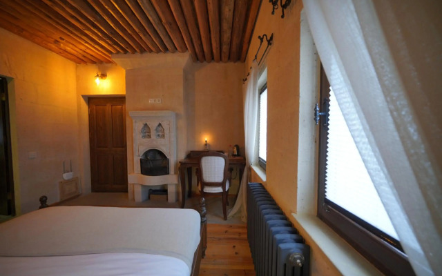 Maya Cave Hotel