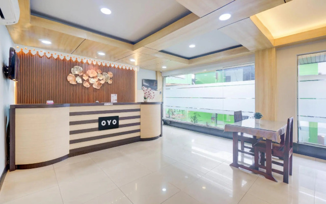 RedDoorz near Citraland Mall