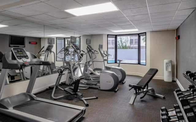 Courtyard by Marriott - Naples