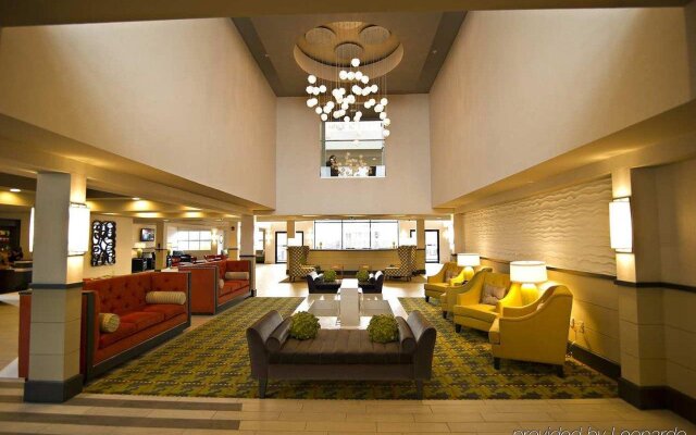 DoubleTree Suites by Hilton Hotel Huntsville South