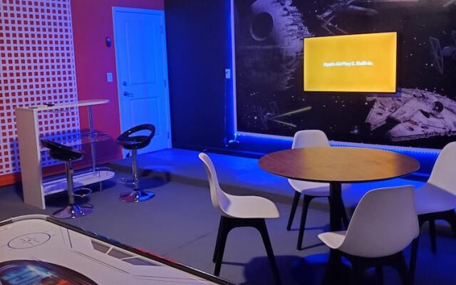 Gorgeous Family Home Sleeps 28 Blv103