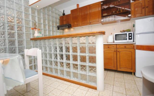 Rina - 200 m from beach - A1(6)