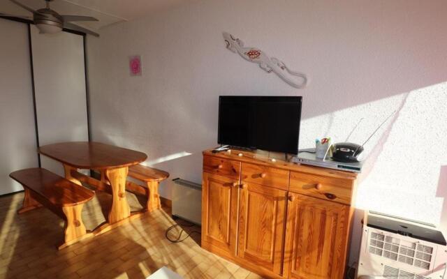Appartement Le Grau-du-Roi, 1 pièce, 5 personnes - FR-1-307-140