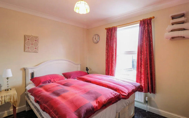 Peak House