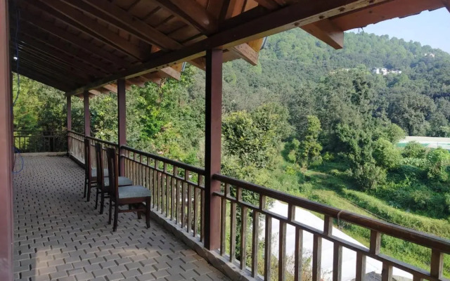 The Canadian Woods Resort