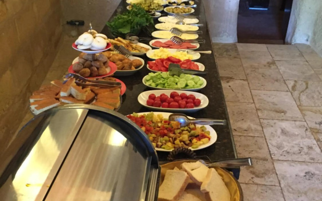 Melis Cave Hotel