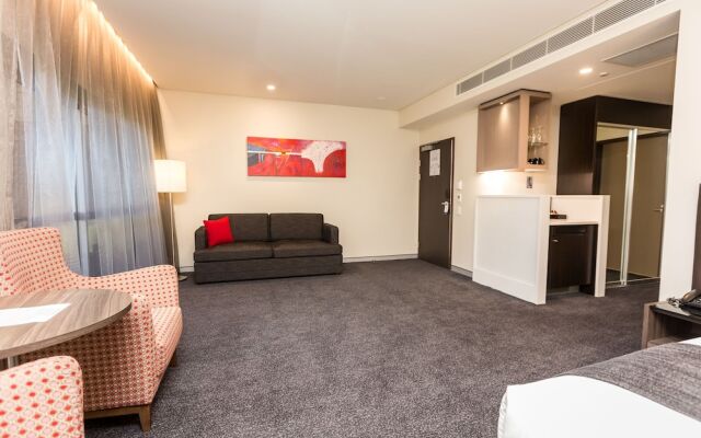 Alexandra Hills Hotel Suites