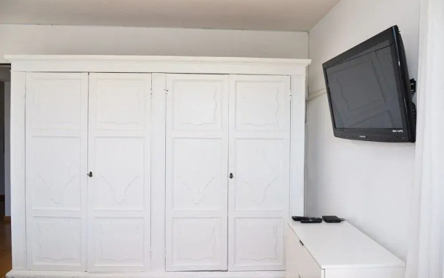 Luganos Hills Apartment