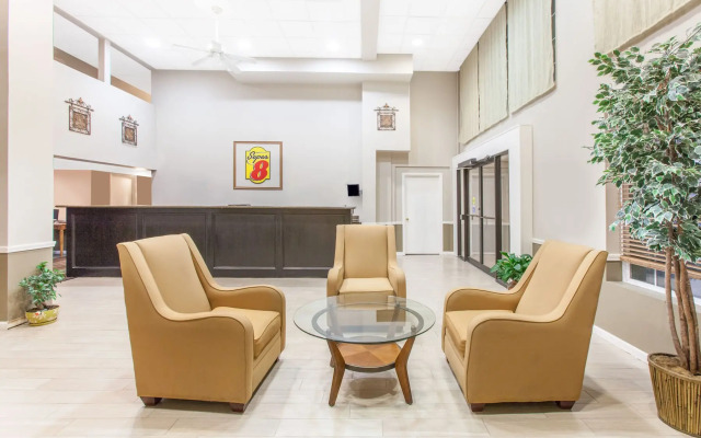 Super 8 by Wyndham Oklahoma City