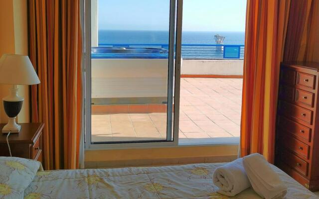 Frontal Sea Views 368