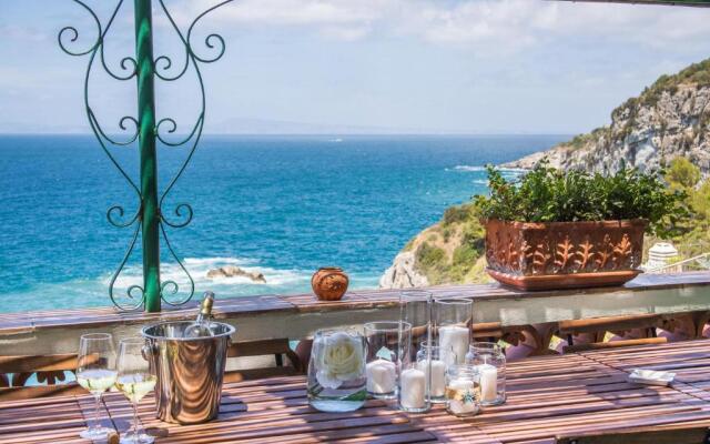 RICCIO Apartment by the sea - Sorrento Coast