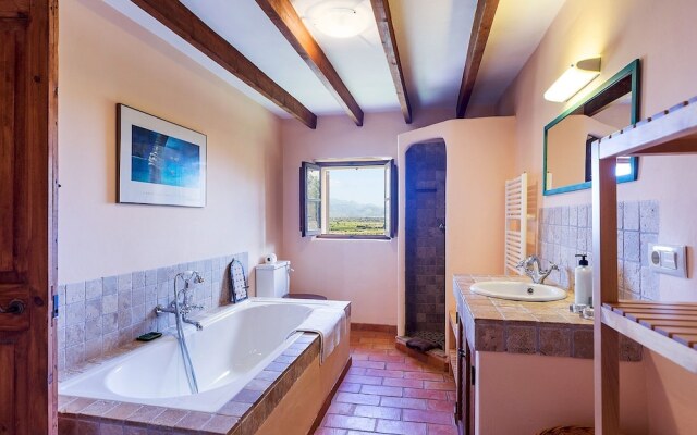 Holiday Country House Mallorca Sleeps 6