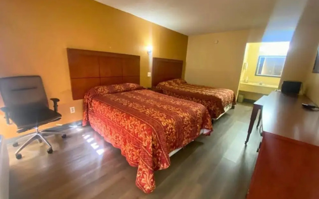 American Inn & Suites