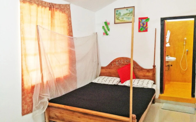 20 House Arugam