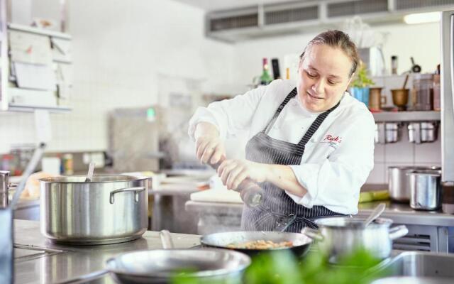 Reck's Hotel - Restaurant