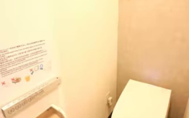 Nishi-Shinjuku HOUSE FIVE 1F