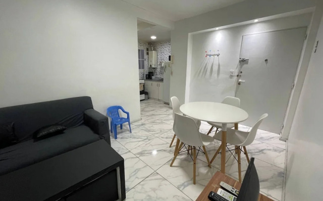 Comfortable 3-bedroom Apartment in Palermo
