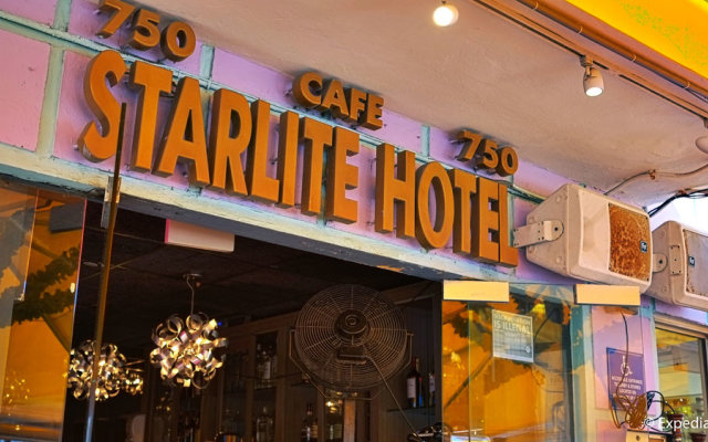 Starlite Hotel