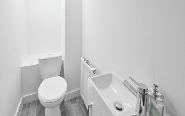 Host   Stay   Apartment 5  Skinningrove