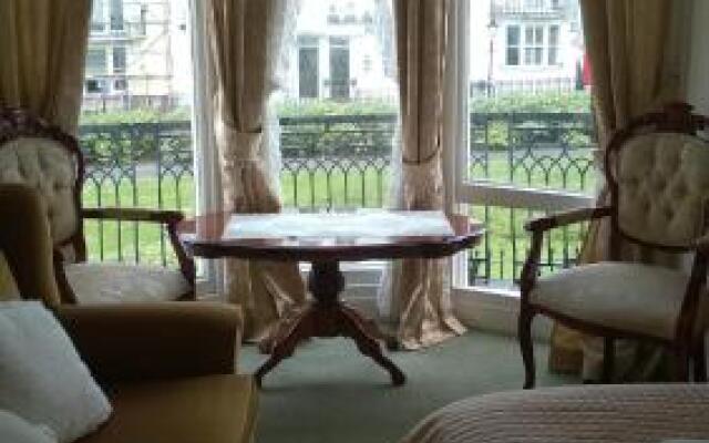 Alston House Hotel