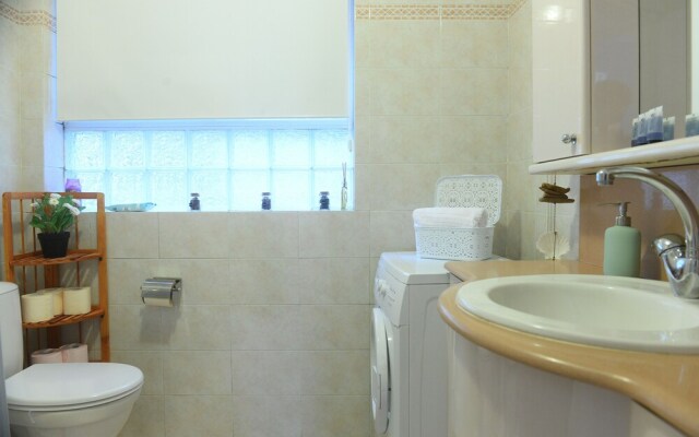 5 min from Hilton beach - 2 bedrooms