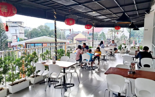 Cordela Inn Millennium Medan