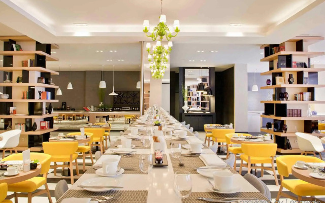 Sofitel Warsaw Victoria