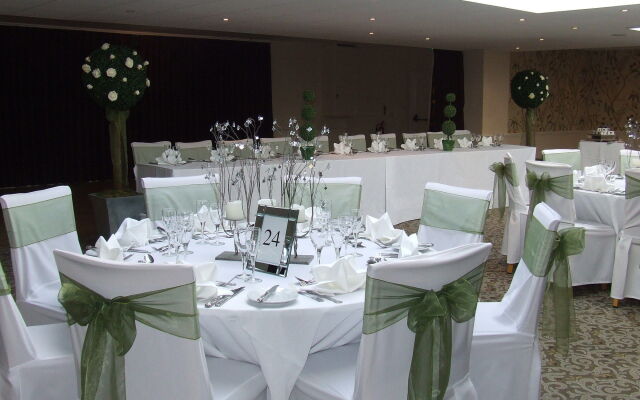 Ramada by Wyndham Cheltenham