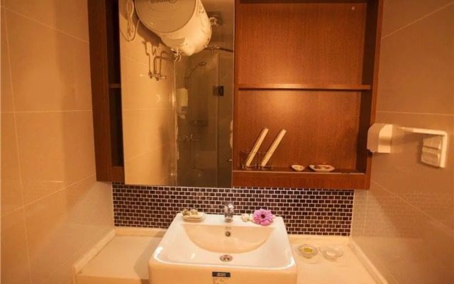 Love Face Hotel
