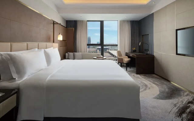 InterContinental Zhengzhou Zhengdong by IHG