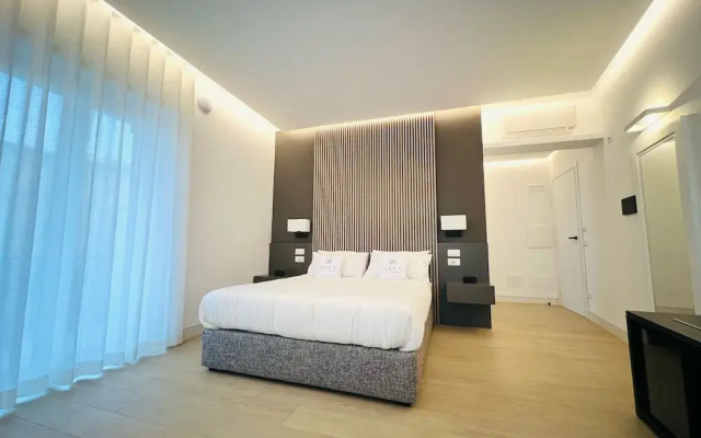 Arya Guest House