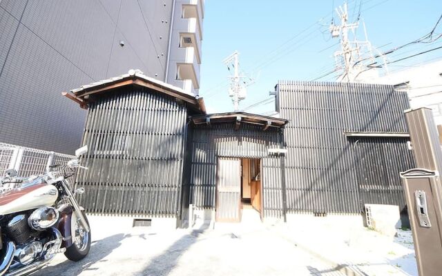 Tarbo's House Nishikitsuji : Free Parking, Pet OK