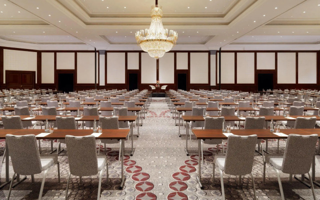 The Ritz-Carlton, Berlin