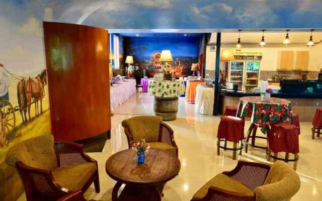 Thong Somboon Club