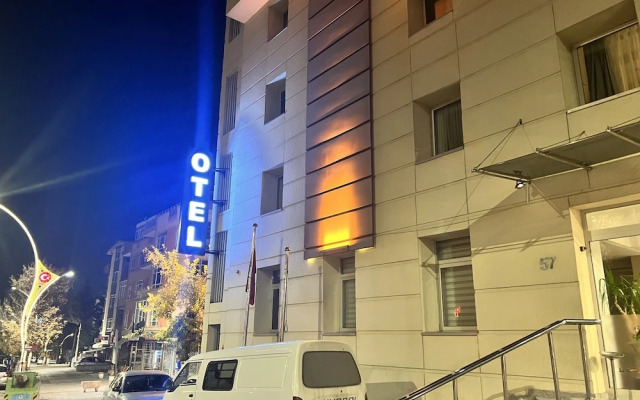 Vali Erdogan Konuk Evi Hitit Otel