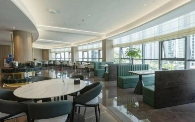 Manhatton · Lijing Hotel