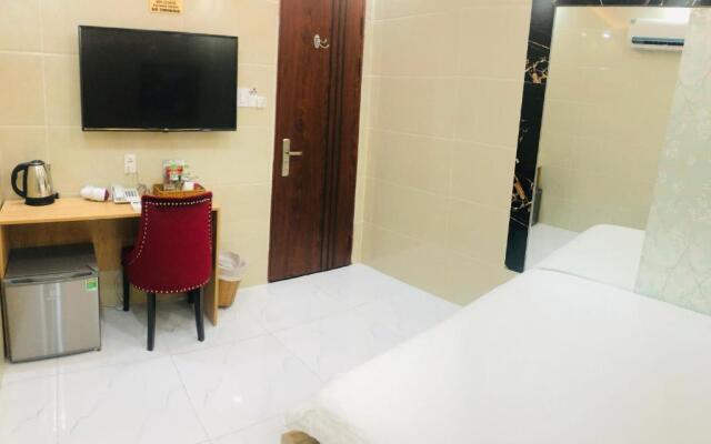 2Z HOTEL- 149 Lê THị RIêNG