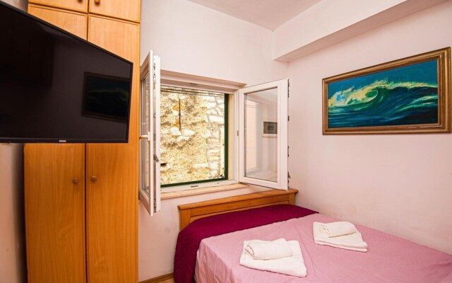 Beautiful Home in Tisno With 2 Bedrooms and Wifi